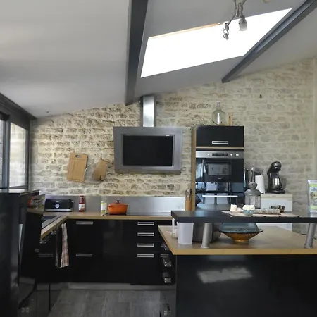 D'hote Avec Piscine Partage A Disposition Nocleg ze śniadaniem *