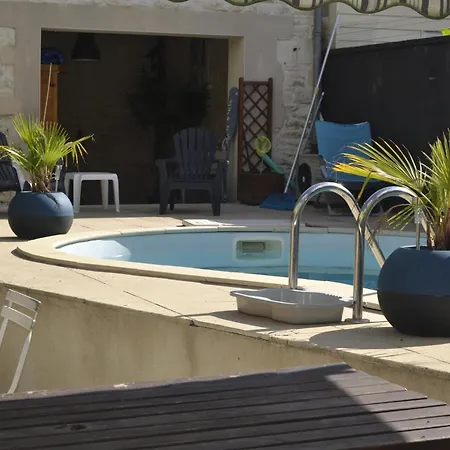 D'hote Avec Piscine Partage A Disposition Nocleg ze śniadaniem *